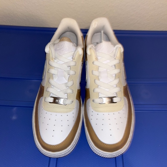 Brand New In The Box. Nike AF1. Custom color: latte - Picture 2 of 4